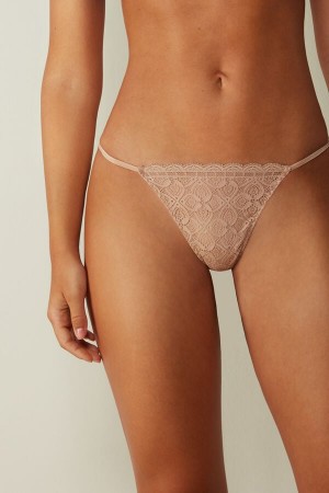 Tanga Intimissimi Lace String Dama Portocalii Bej | TBFUPV-731